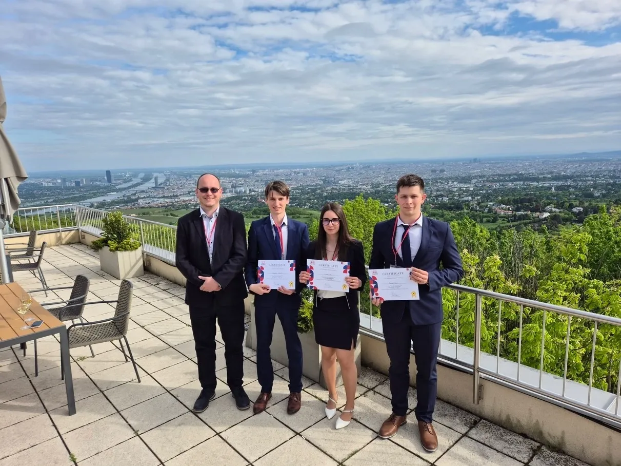 Széll Kálmán Szakkollégium - Kautz Gyula Gazdaságtudományi Kar SZE